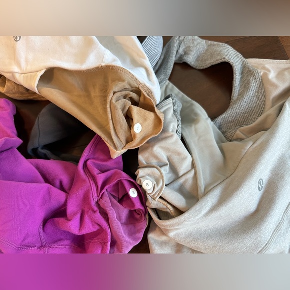 Lululemon Scoop Neck Tank (lot of 6) Size 8.  Assorted colours - Picture 2 of 6